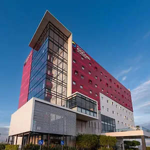 Ramada Encore By Wyndham Queretaro México